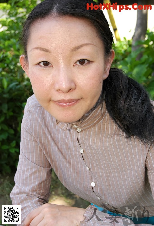 Yukie Ishikawa - Curve Perfect Dirndl No.235487